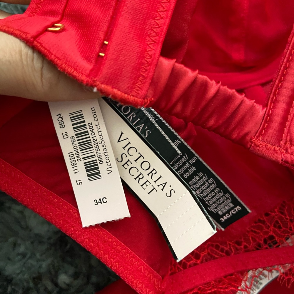 Victoria secret bra top
